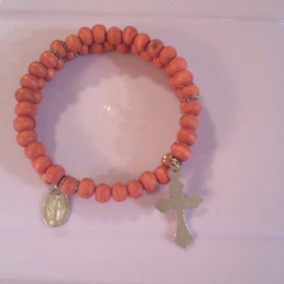 🎈Silver-tone Religious medallion pendants on Red Adjustable Beads Bracelet - Picture 2 of 2